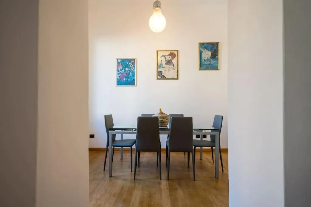Apartamento A Casa Di Ce' La Spezia Italia